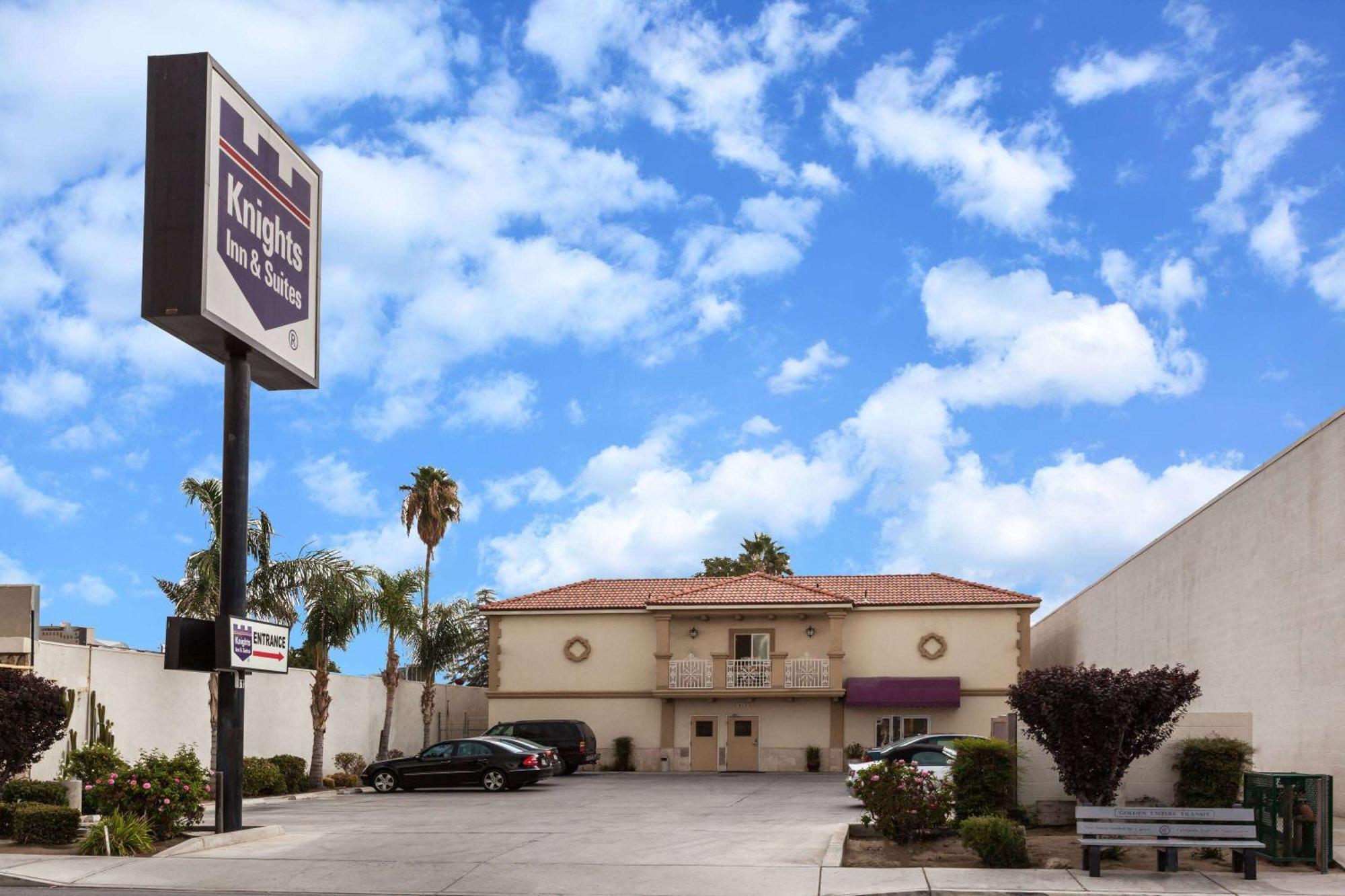Howard Johnson By Wyndham Bakersfield Ngoại thất bức ảnh